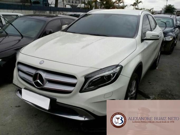 MERCEDES BENZ GLA 16/16