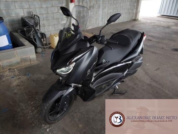 YAMAHA XMAX 250 22/22