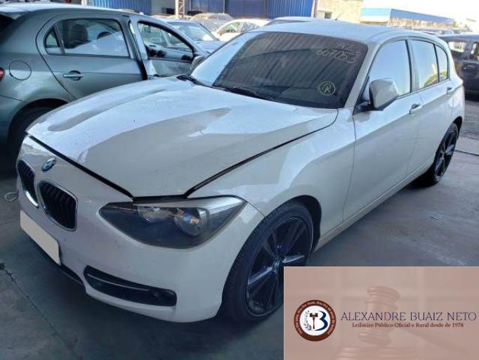 BMW 118I 13/13