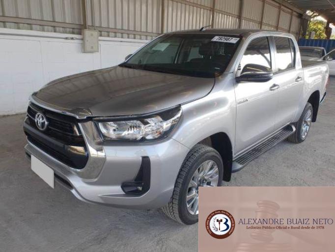 TOYOTA HILUX 20/20