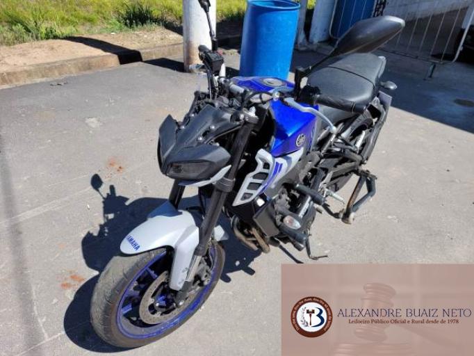 YAMAHA MT-09 22/22