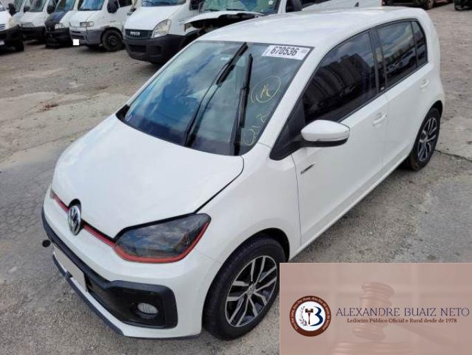 VOLKSWAGEN UP 17/18