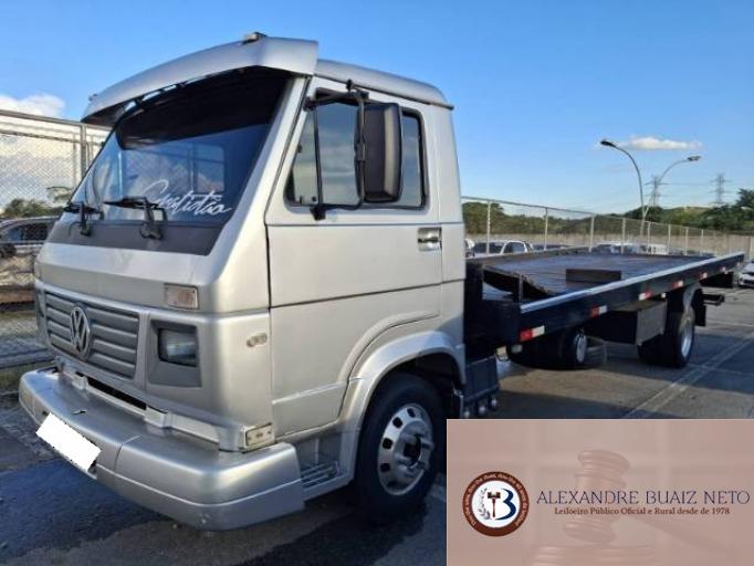 VOLKSWAGEN 8-150 E WORKER 05/05