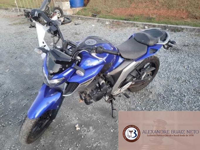 YAMAHA FAZER 250 21/21