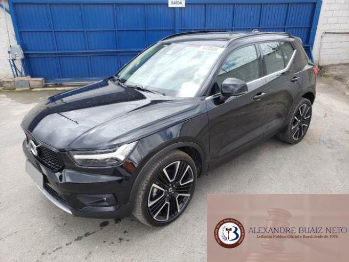 VOLVO XC40 19/20