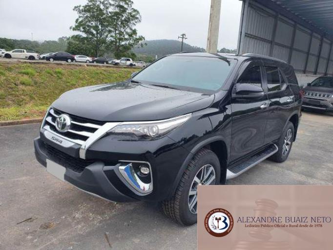 TOYOTA HILUX SW4 20/20